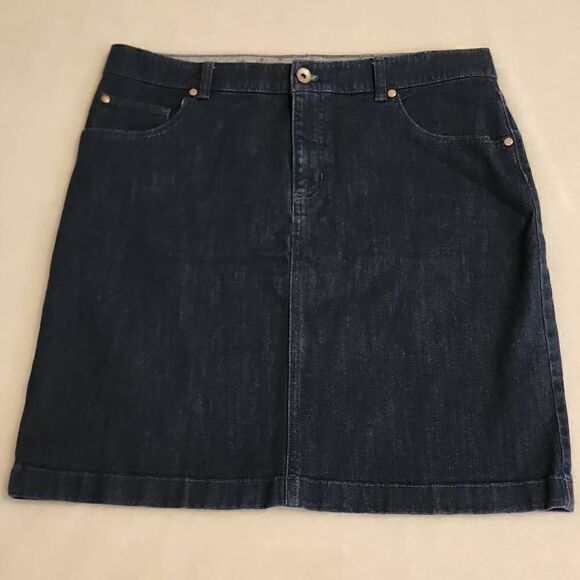 Izod Women's Denim A Line Denim 5 Pocket Skirt Size 4 - Picture 1 of 10
